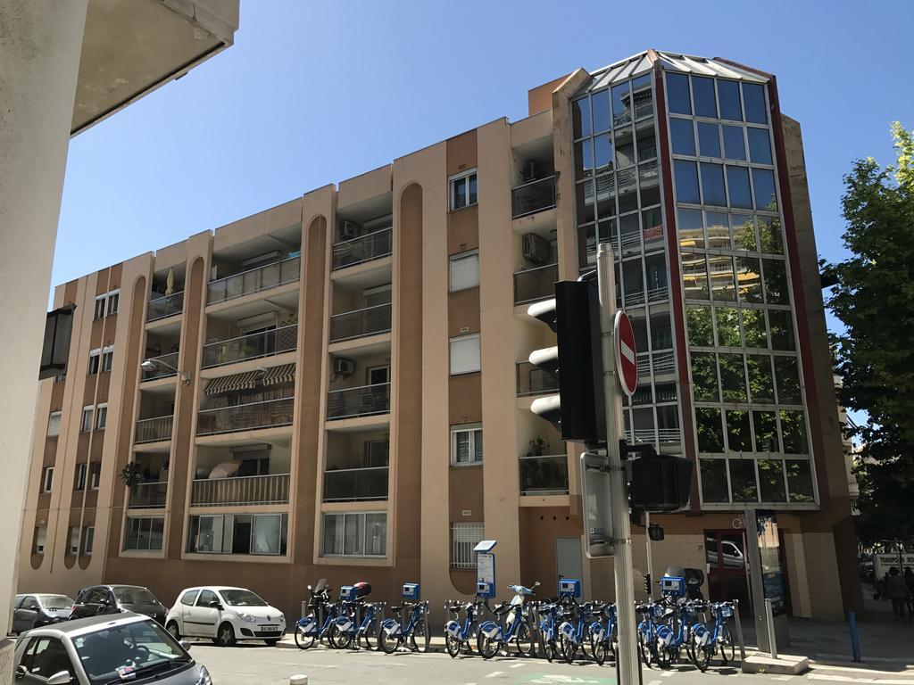 Le Cheret Apartment Ница Екстериор снимка